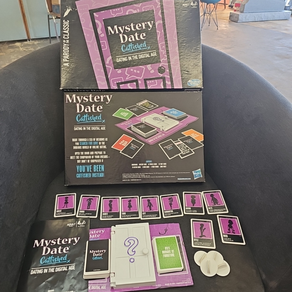 2018 Mystery Date Catfished Dating In Tje Digital Age Adult Edition Hasbro